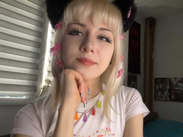  GiggleFluffX chat room