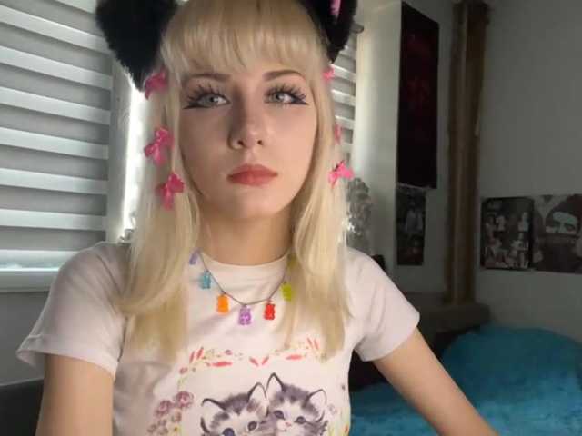  GiggleFluffX chat room