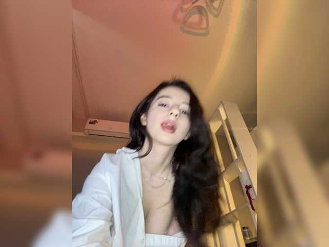  AnoraShadow chat room