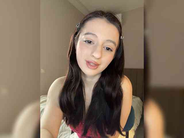 AnoraShadow Live Webcam on BongaCams