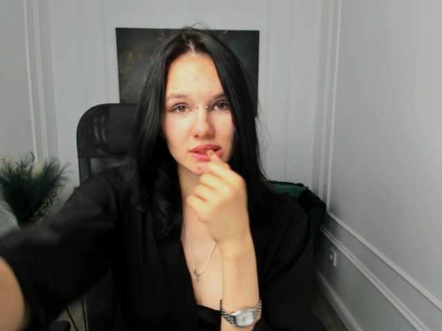 AlicePertim live cam on BongaCams