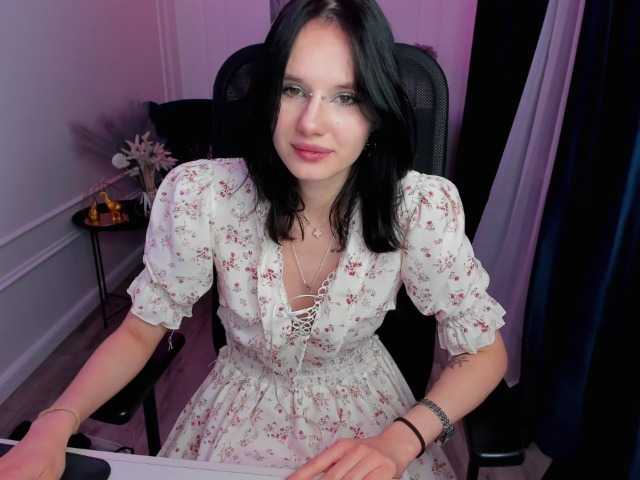 AlicePertim live cam on BongaCams