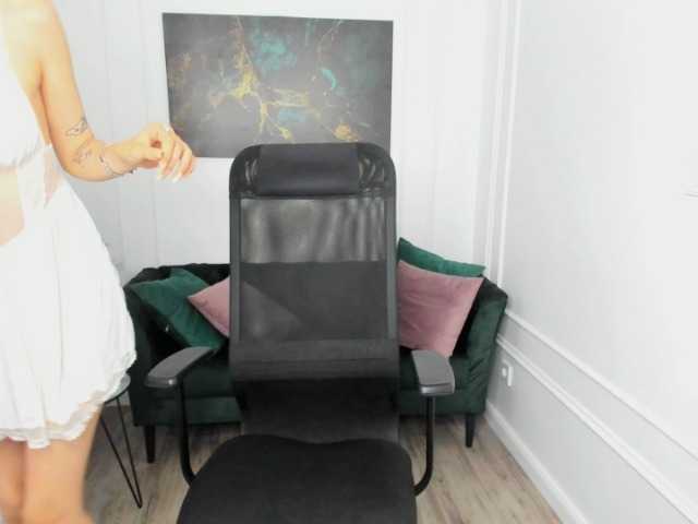 AlicePertim live cam on BongaCams