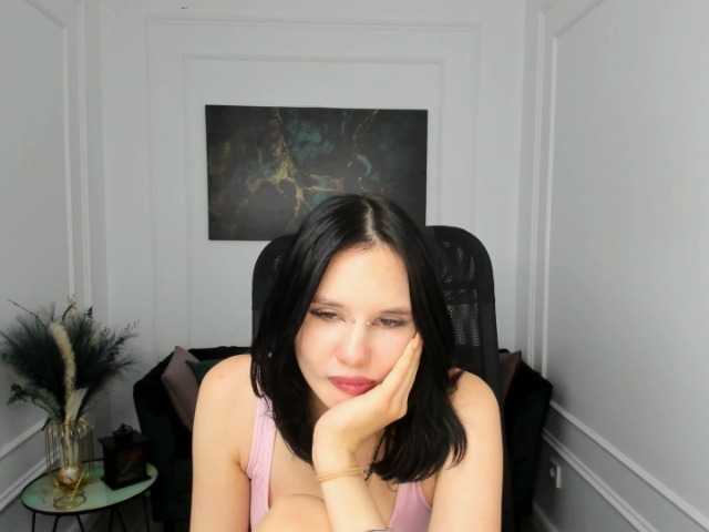 AlicePertim live cam on BongaCams