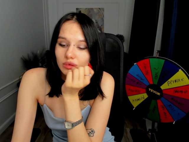 AlicePertim live cam