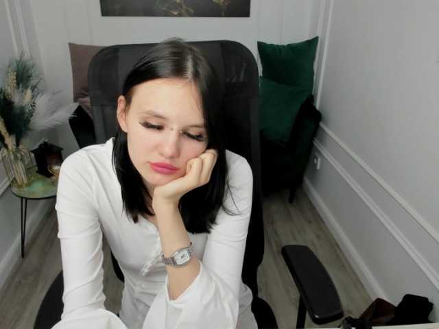 AlicePertim live cam on BongaCams