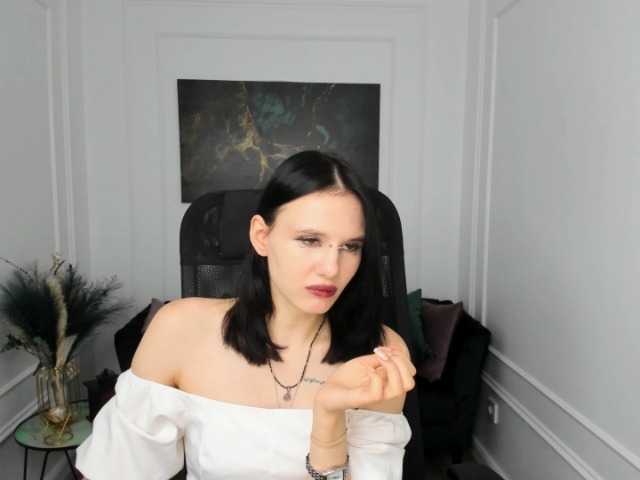 AlicePertim live cam on BongaCams