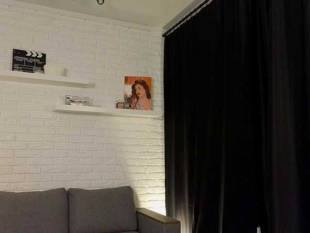 qwwwelbi's BongaCams show and profile