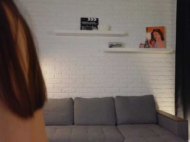 qwwwelbi's BongaCams show and profile