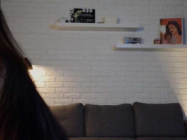 qwwwelbi live cam on BongaCams