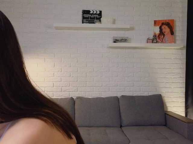 qwwwelbi's BongaCams show and profile