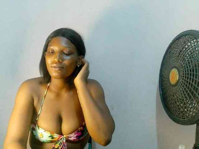 Nastybadgirlxx1 webcam