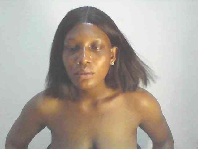 Nastybadgirlxx1 webcam