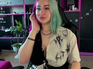 Neon-Baddie