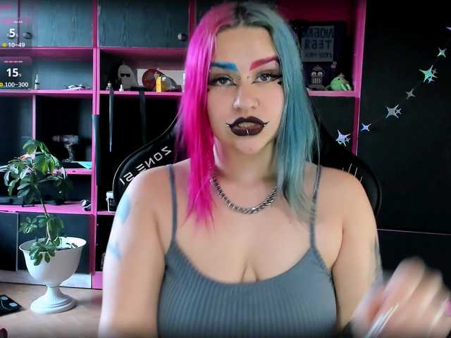 Neon-Baddie