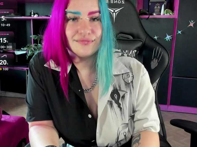 Neon-Baddie