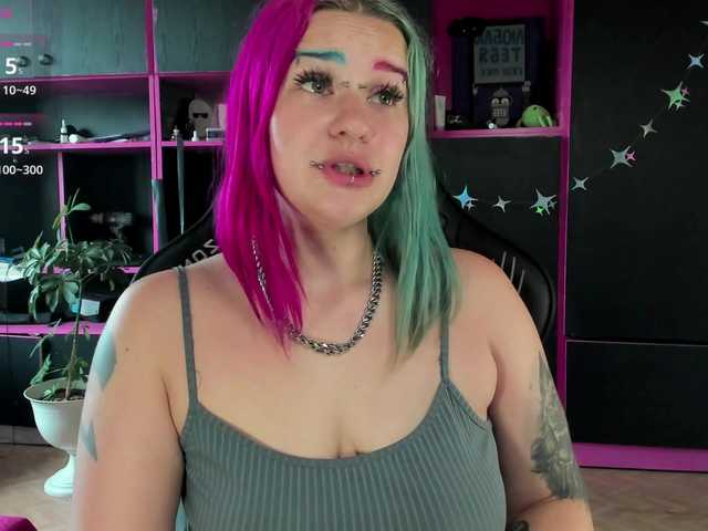 Neon-Baddie live webcam show