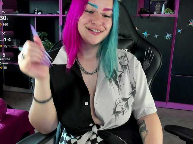 Neon-Baddie