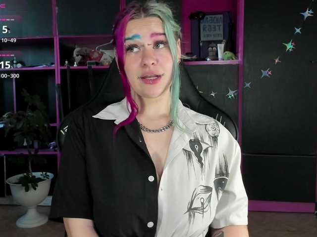 Neon-Baddie live cam