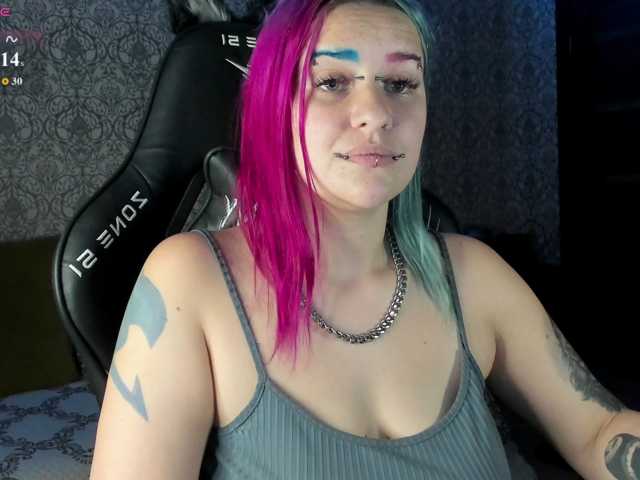 Neon-Baddie