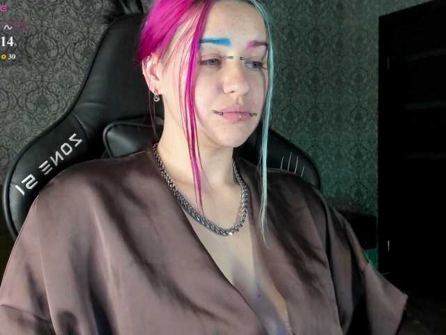 Neon-Baddie
