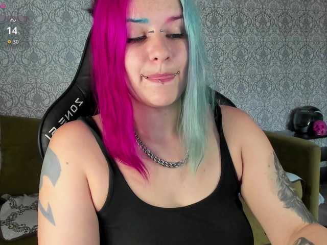 Neon-Baddie live cam on BongaCams
