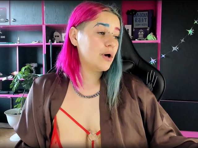 Neon-Baddie