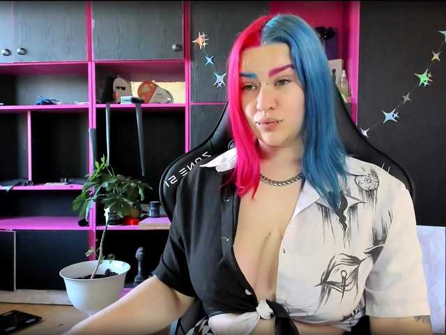 Neon-Baddie live cam on BongaCams