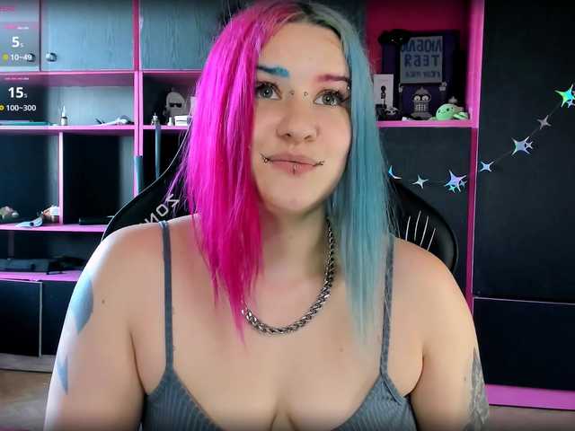 Neon-Baddie