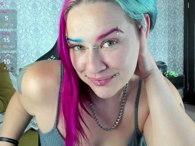 Neon-Baddie