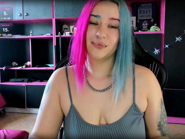 Neon-Baddie