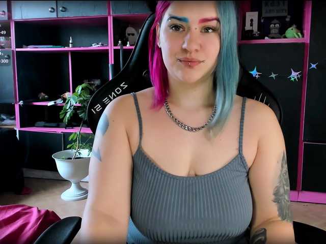 Neon-Baddie live cam on BongaCams
