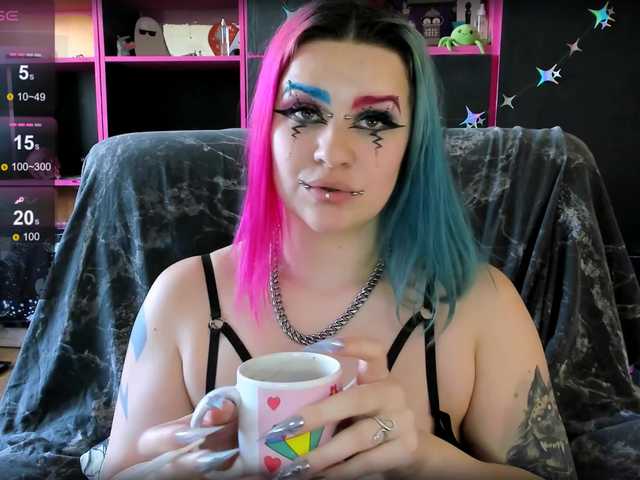 Neon-Baddie