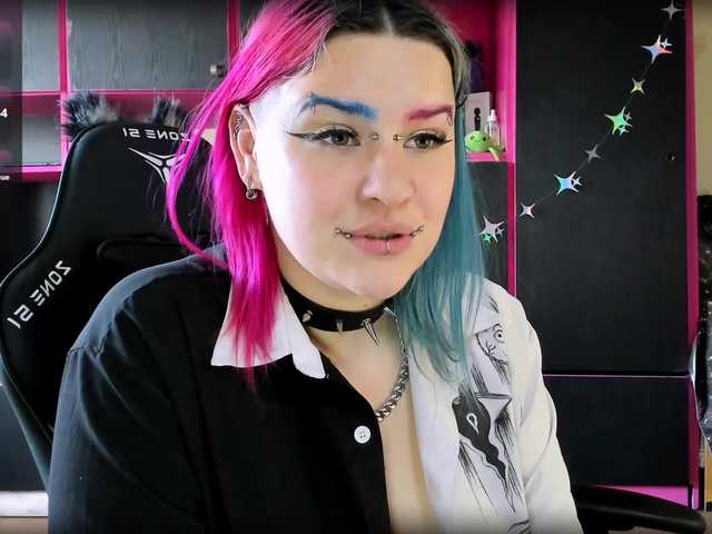 Neon-Baddie