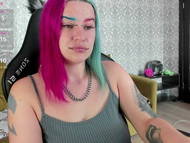Neon-Baddie
