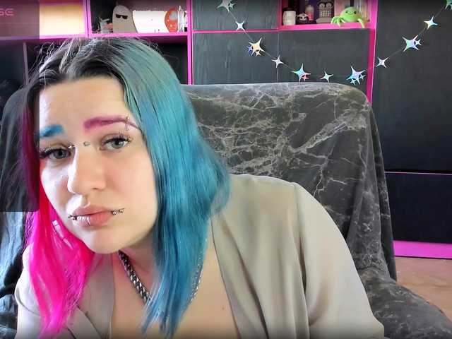Neon-Baddie