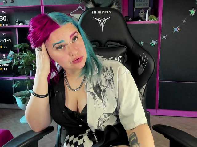 Neon-Baddie