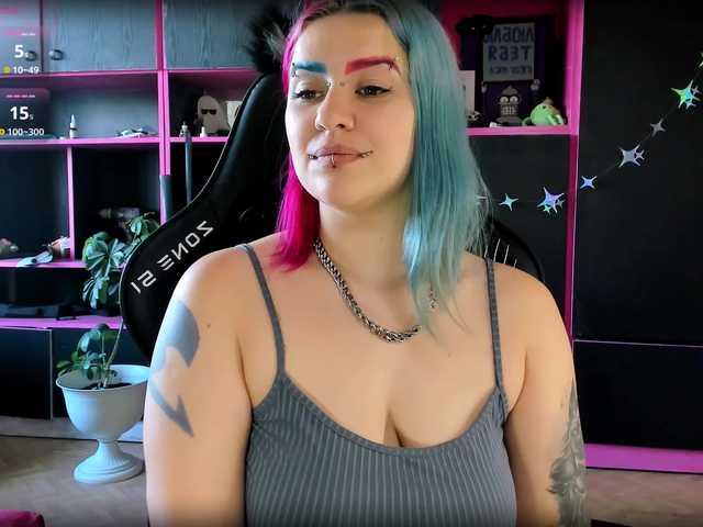 Neon-Baddie