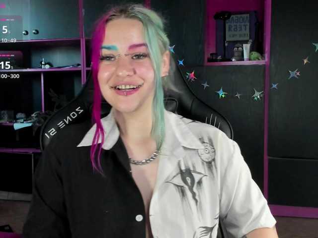 Neon-Baddie live webcam show