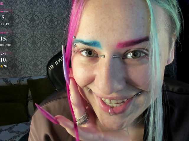 Neon-Baddie, en directo ahora en BongaCams