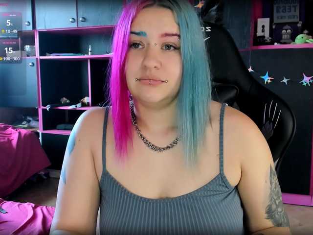 Neon-Baddie