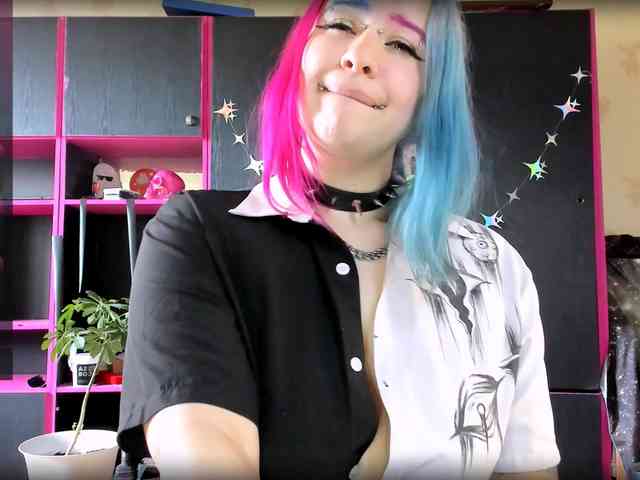 Neon-Baddie webcam