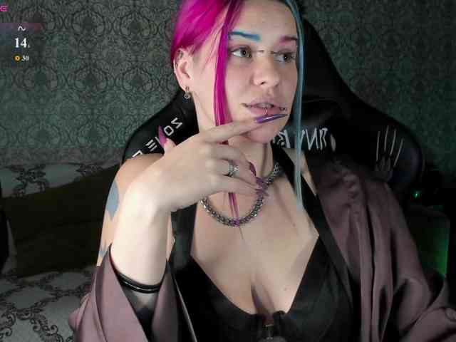 Neon-Baddie