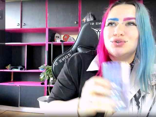 Neon-Baddie Live Webcam on BongaCams