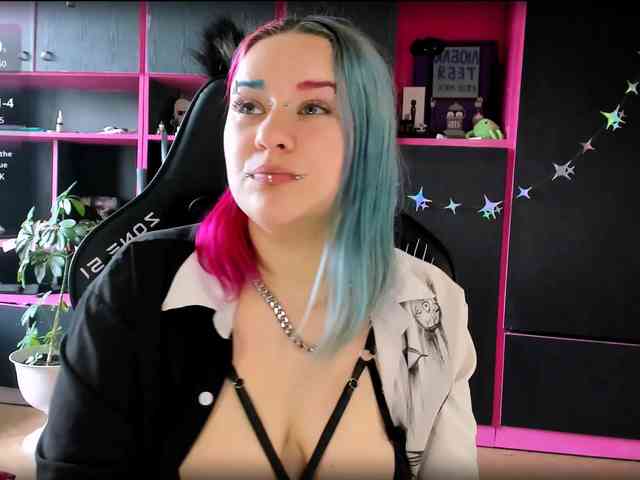 Neon-Baddie webcam