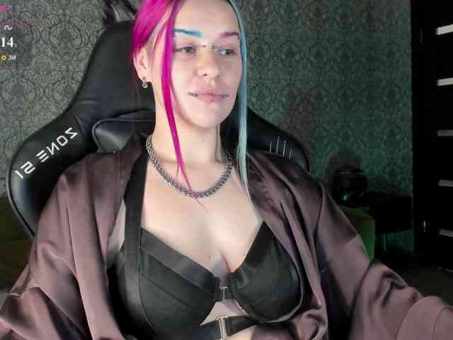 Neon-Baddie