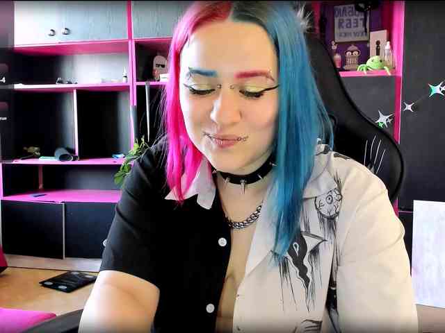 Neon-Baddie webcam