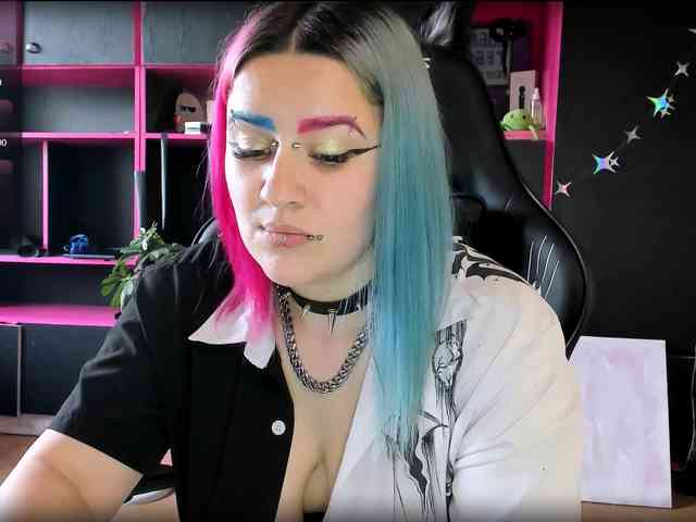Neon-Baddie