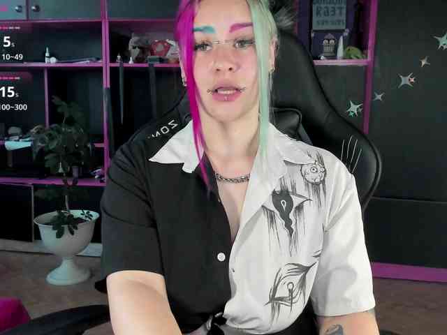 Neon-Baddie Live Webcam on BongaCams