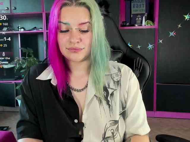 Neon-Baddie webcam